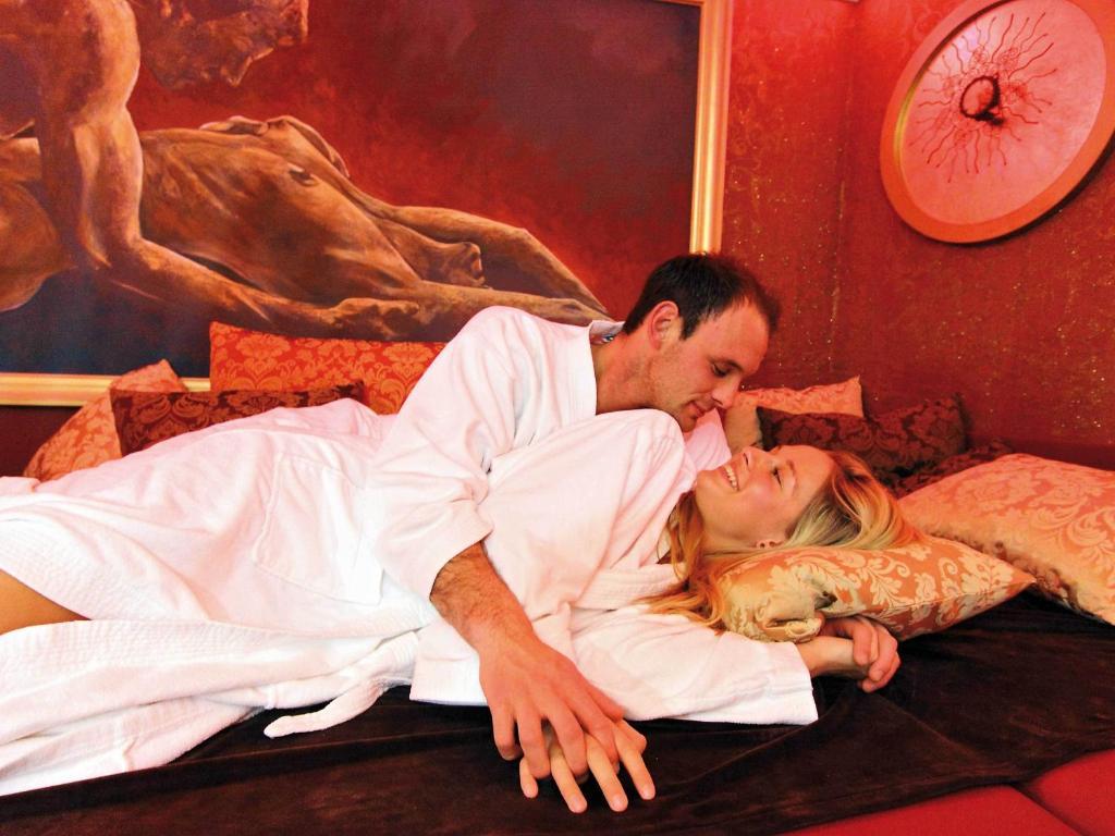 Kristall- & Vitalhotel Bergknappenhof โบเดนไมส์ ภายนอก รูปภาพ